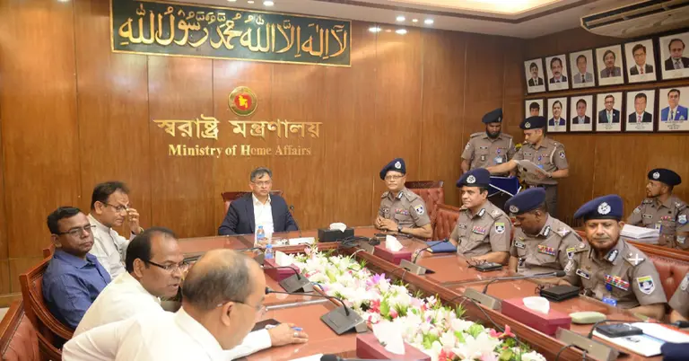 স্বরাষ্ট্রমন্ত্রী সালাউদ্দিন আহমদ